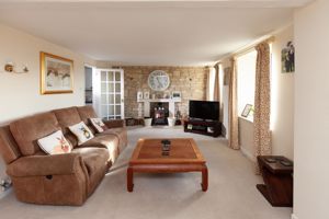 Sitting Room- click for photo gallery
